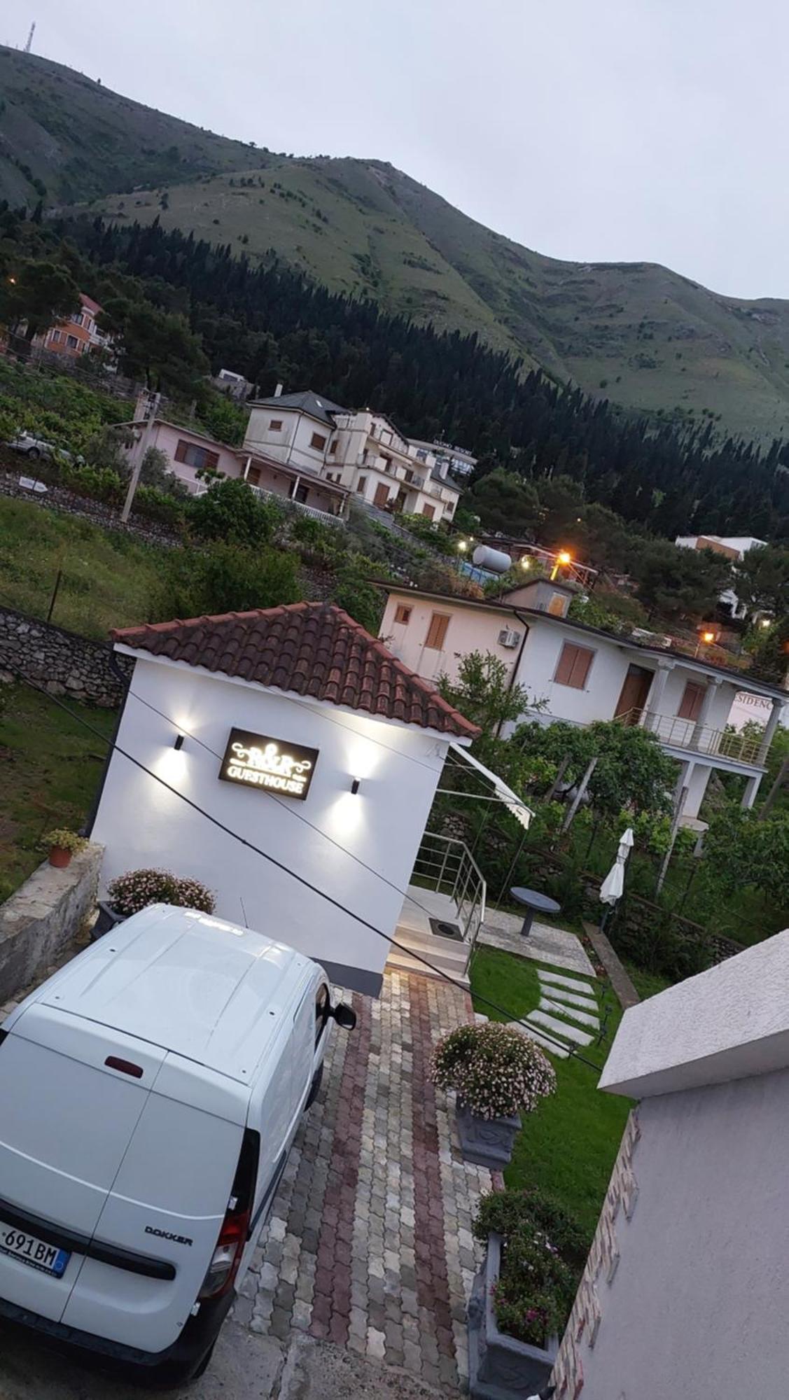 R&R Gesthouse Hotel Široka Exterior foto
