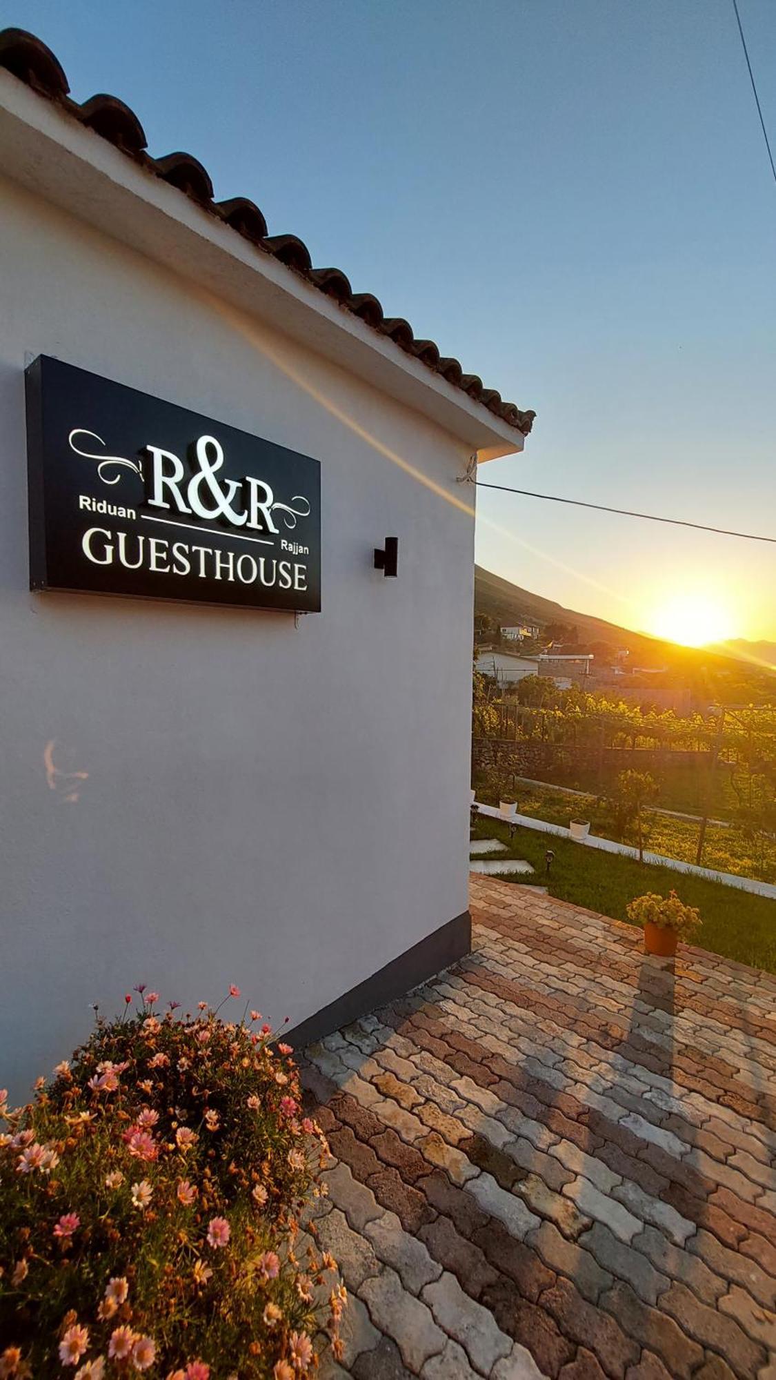 R&R Gesthouse Hotel Široka Exterior foto